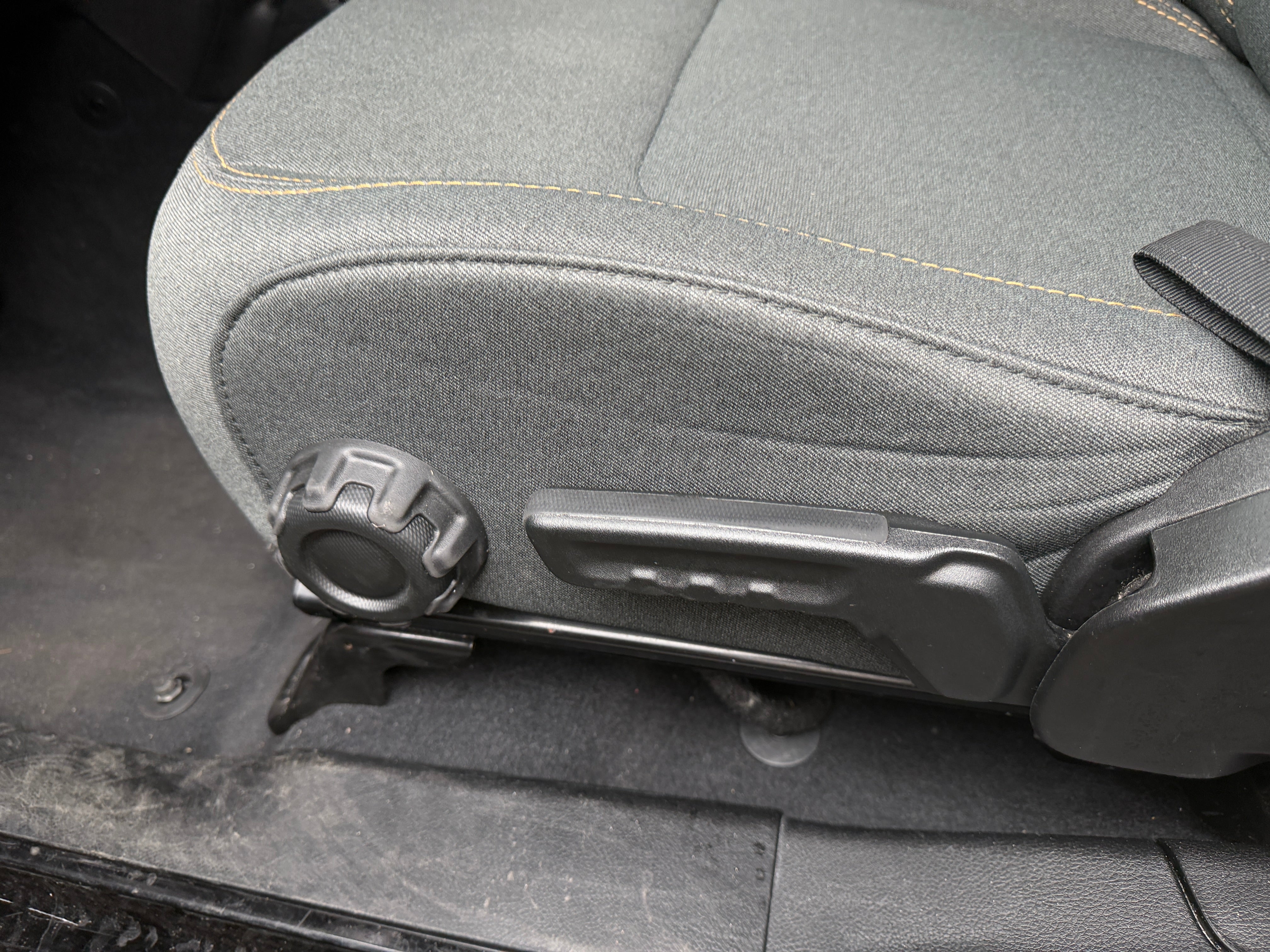 jeep wrangler 4-door 2025 1C4PJXDN2SW521280 image jeep wrangler 4-door 2025 1C4PJXDN2SW521280 image